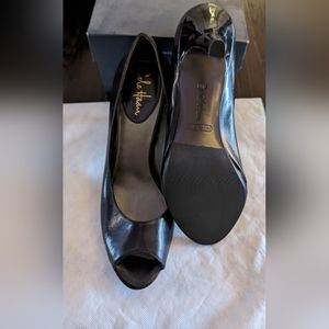 Cole Haan Nike Air peep toe 8.5